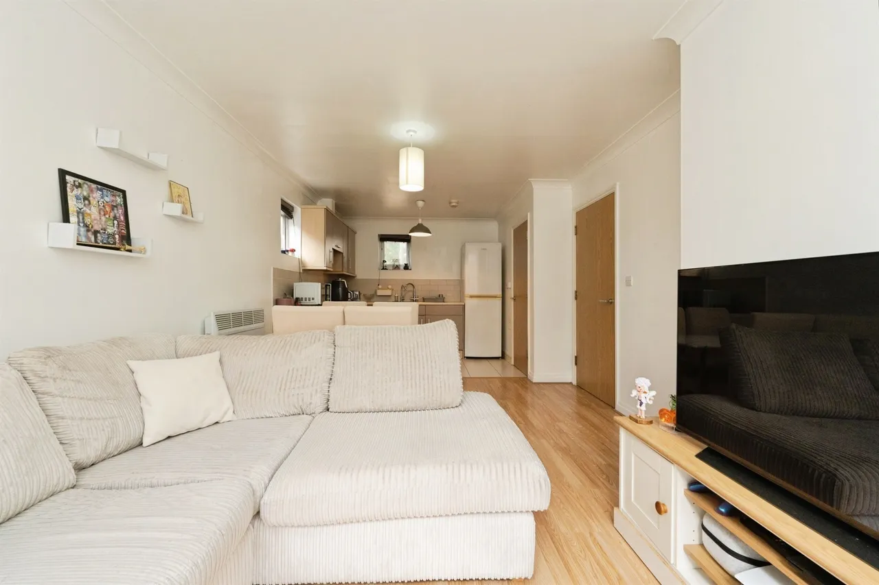 King Georges Avenue, Watford, photo 9