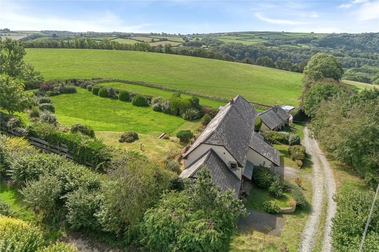 St. Giles, Torrington, EX38, photo 3