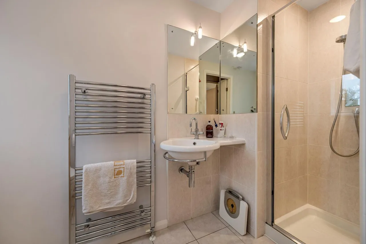 Aldgate, Ketton, PE9, photo 12