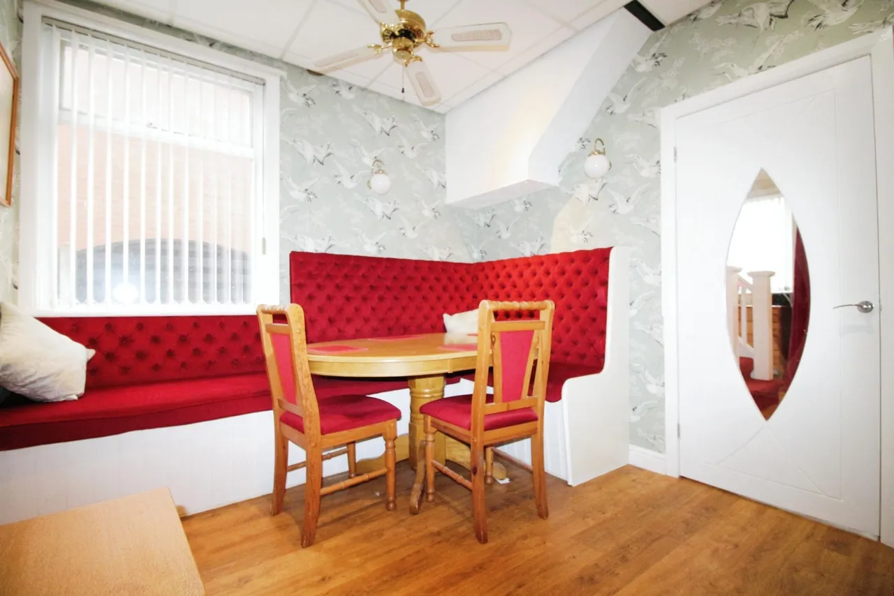 Bar Lane, Wakefield, WF1, photo 8