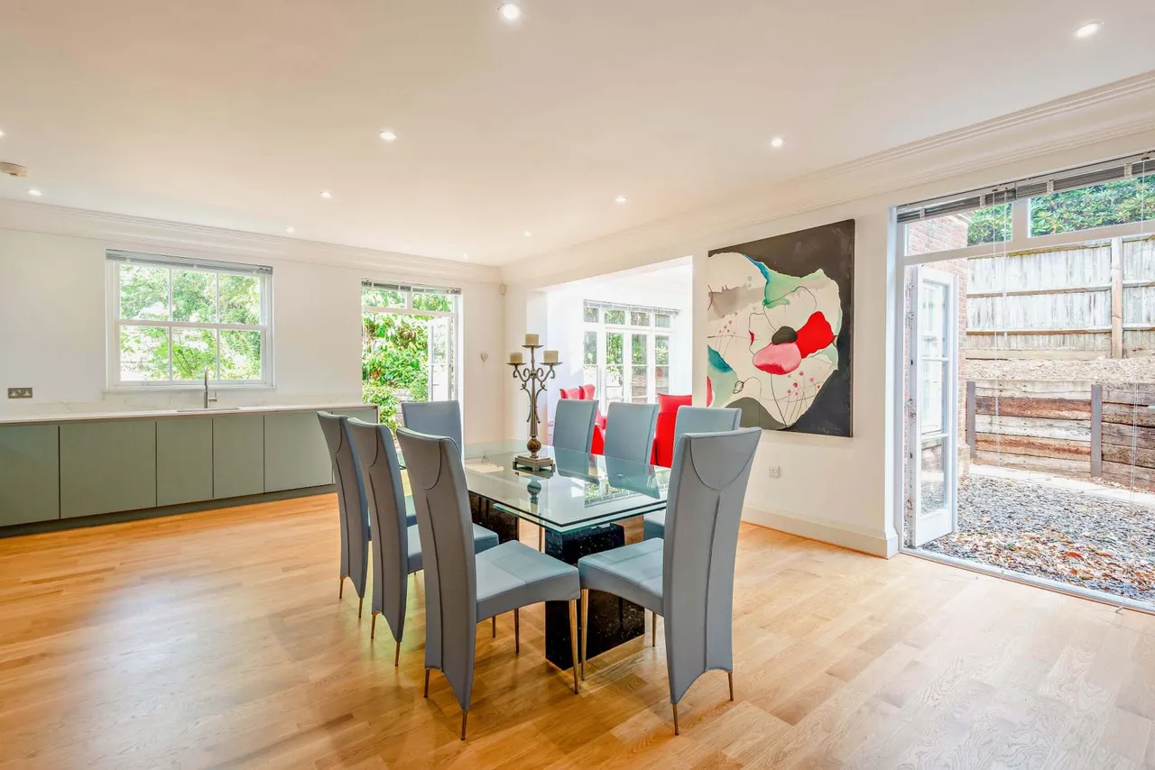 Dry Arch Road, Sunningdale, Berkshire, SL5 0DB, photo 9