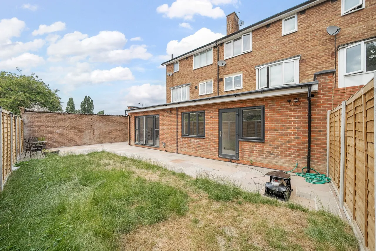 Courtlands Avenue, SE12, photo 26