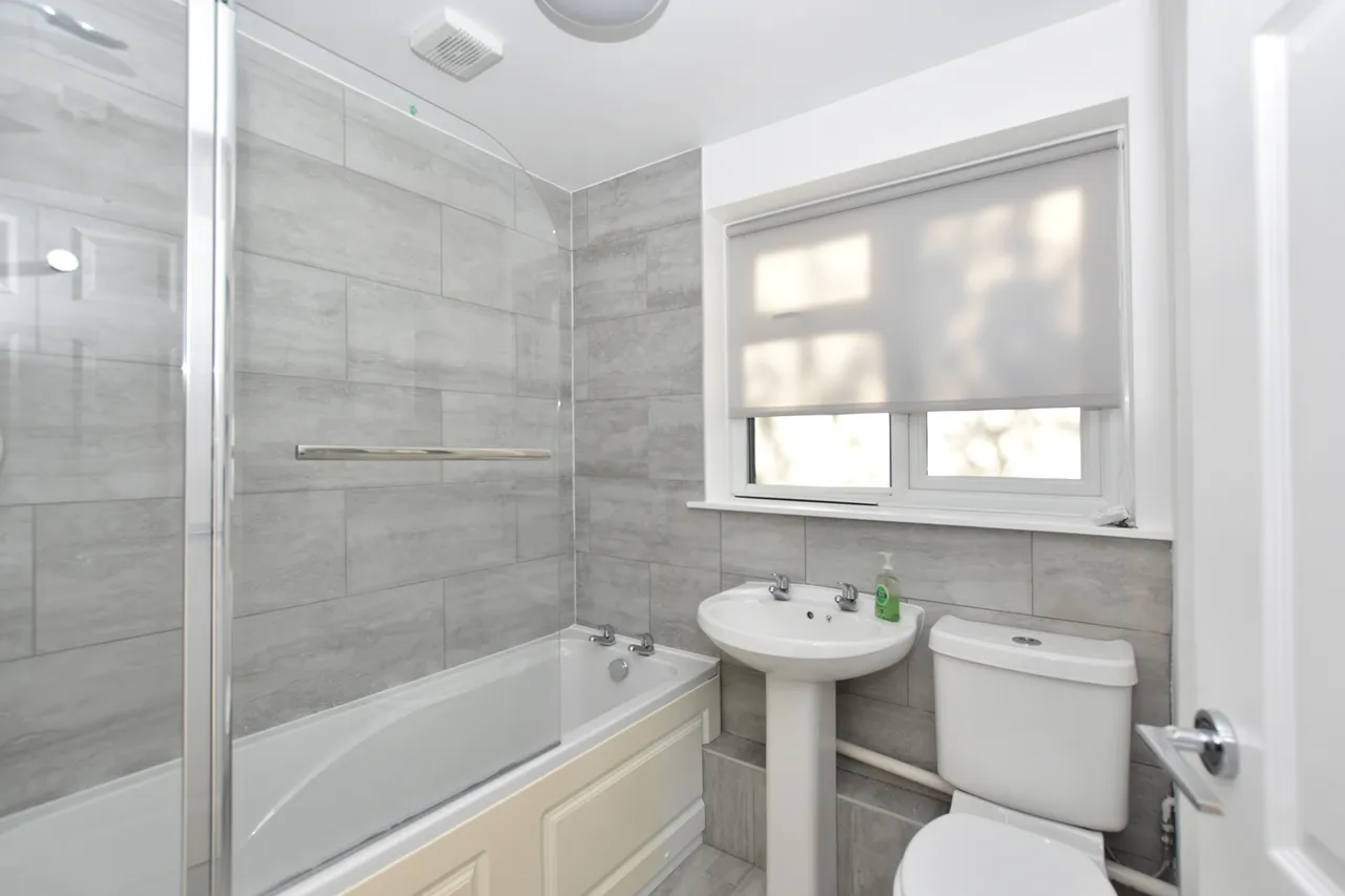 Medina Gardens, Bicester, photo 15