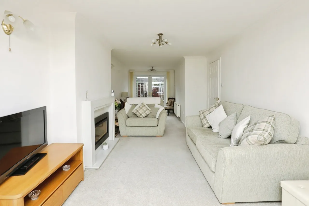 Moorlands Road, Thornton, L23, photo 15
