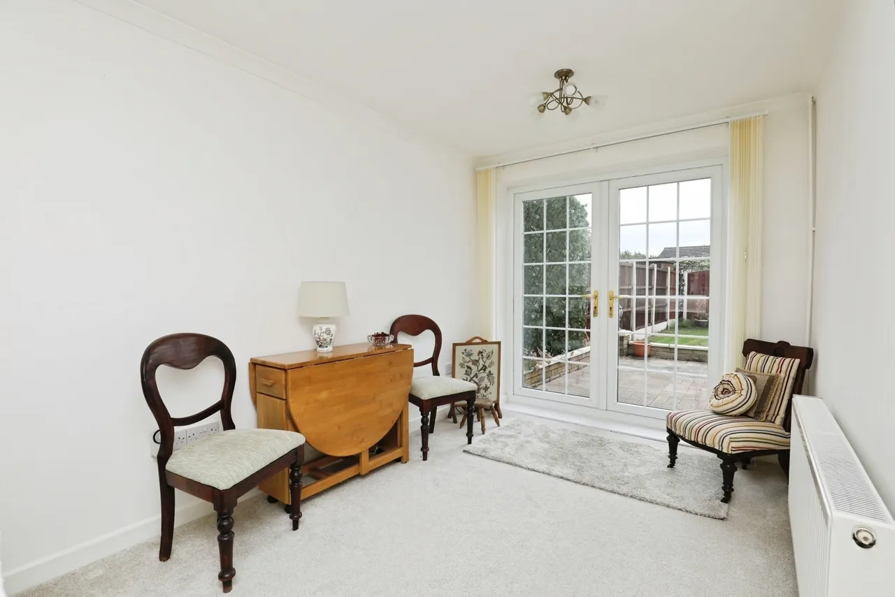 Moorlands Road, Thornton, L23, photo 4