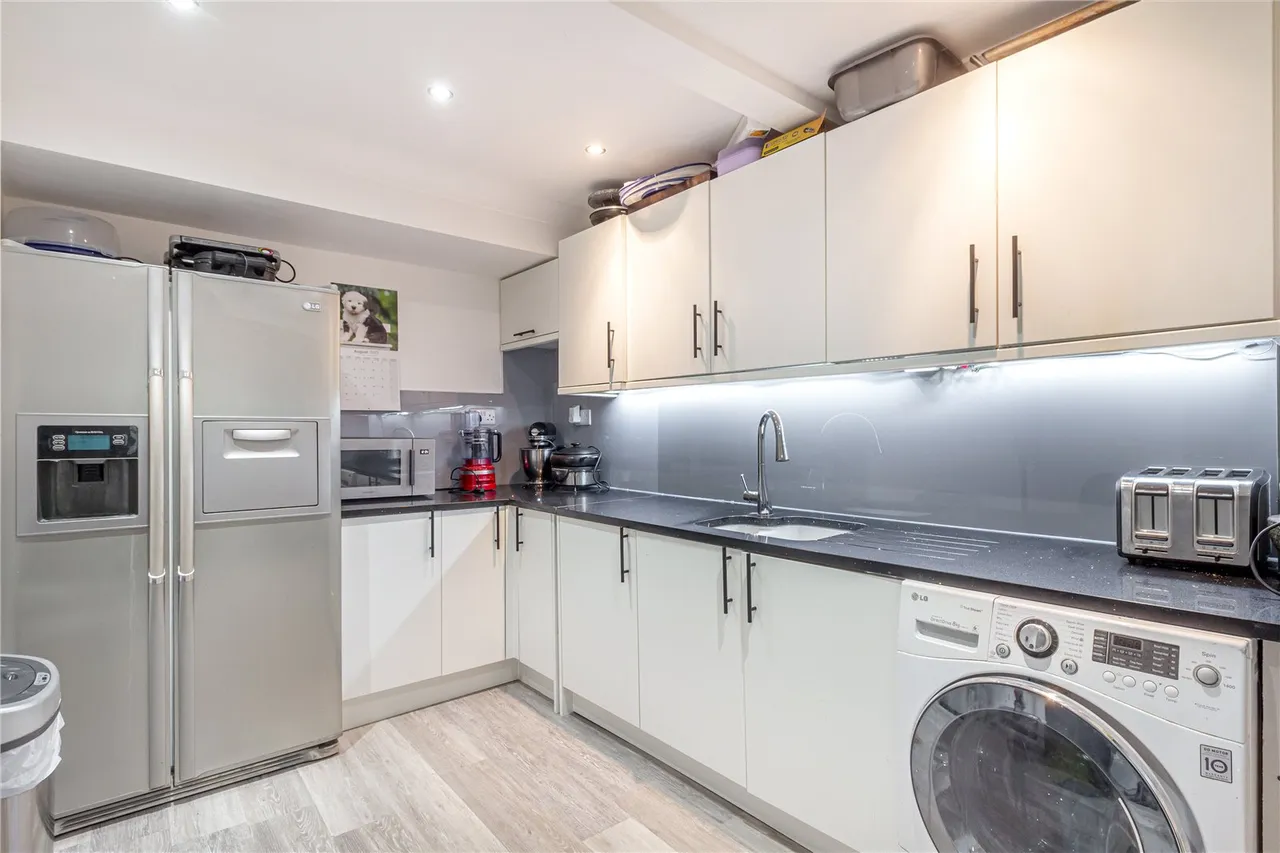 Blackstitch Lane, Webheath, Redditch, Worcestershire, B97 5TQ, photo 11