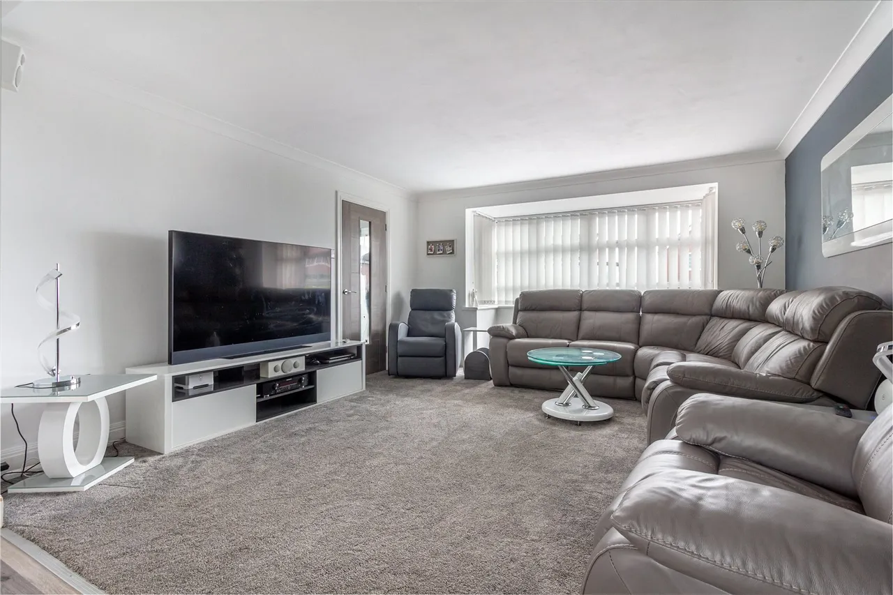 Blackstitch Lane, Webheath, Redditch, Worcestershire, B97 5TQ, photo 2