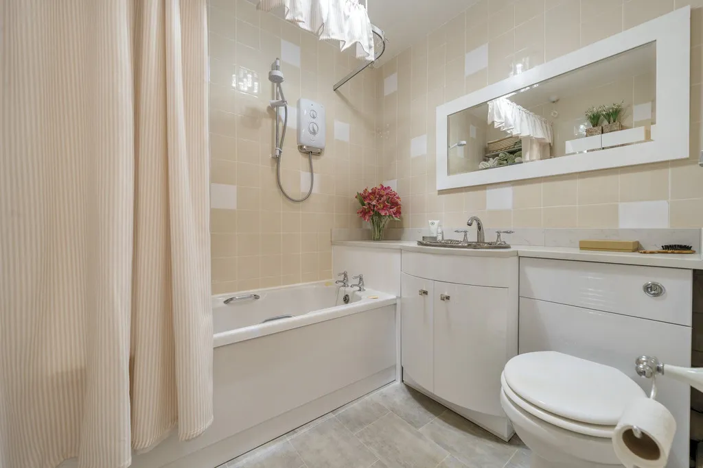 Elleray Gardens, Windermere, LA23, photo 15