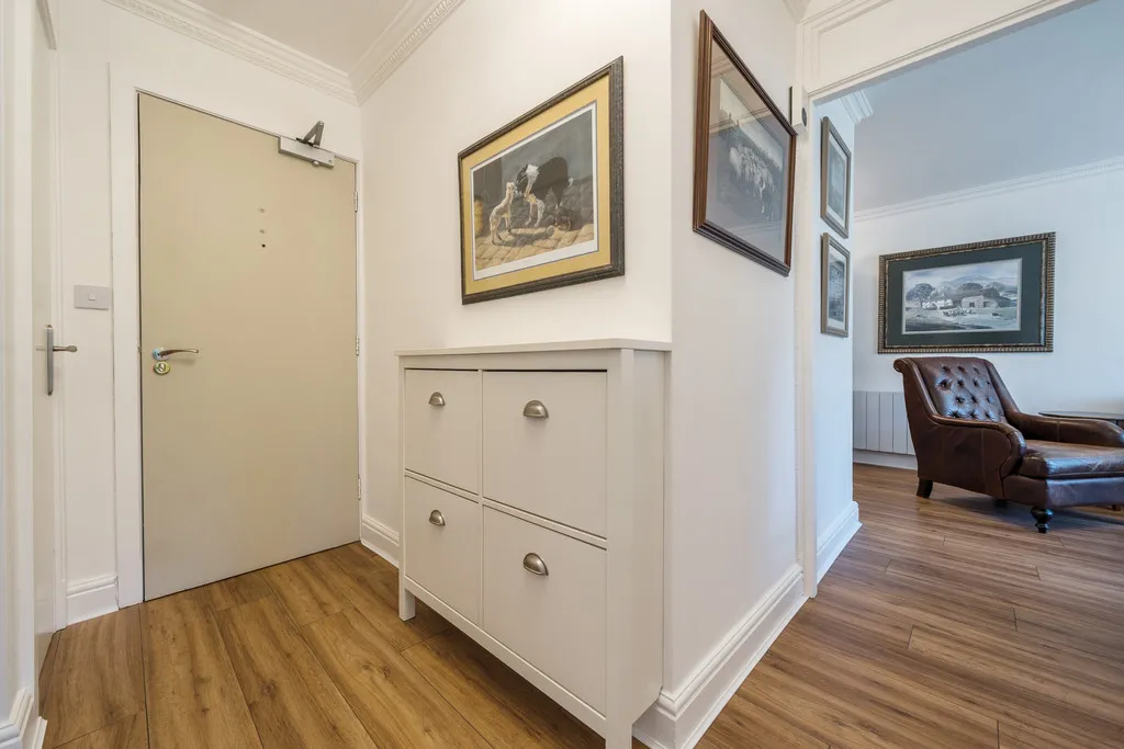 Elleray Gardens, Windermere, LA23, photo 2
