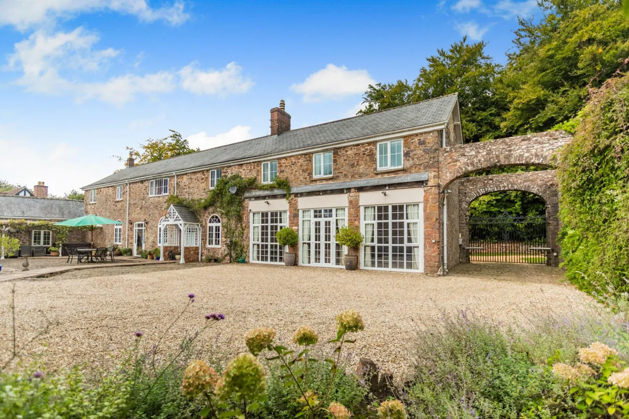Stoodleigh, Tiverton, EX16, photo 3