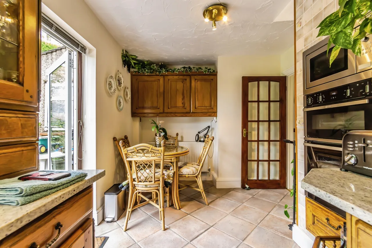Shirley Avenue, Coulsdon, CR5, photo 5