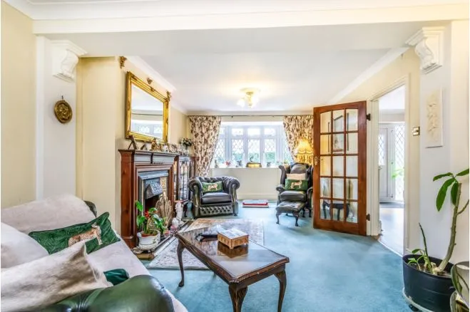 Shirley Avenue, Coulsdon, CR5, photo 8