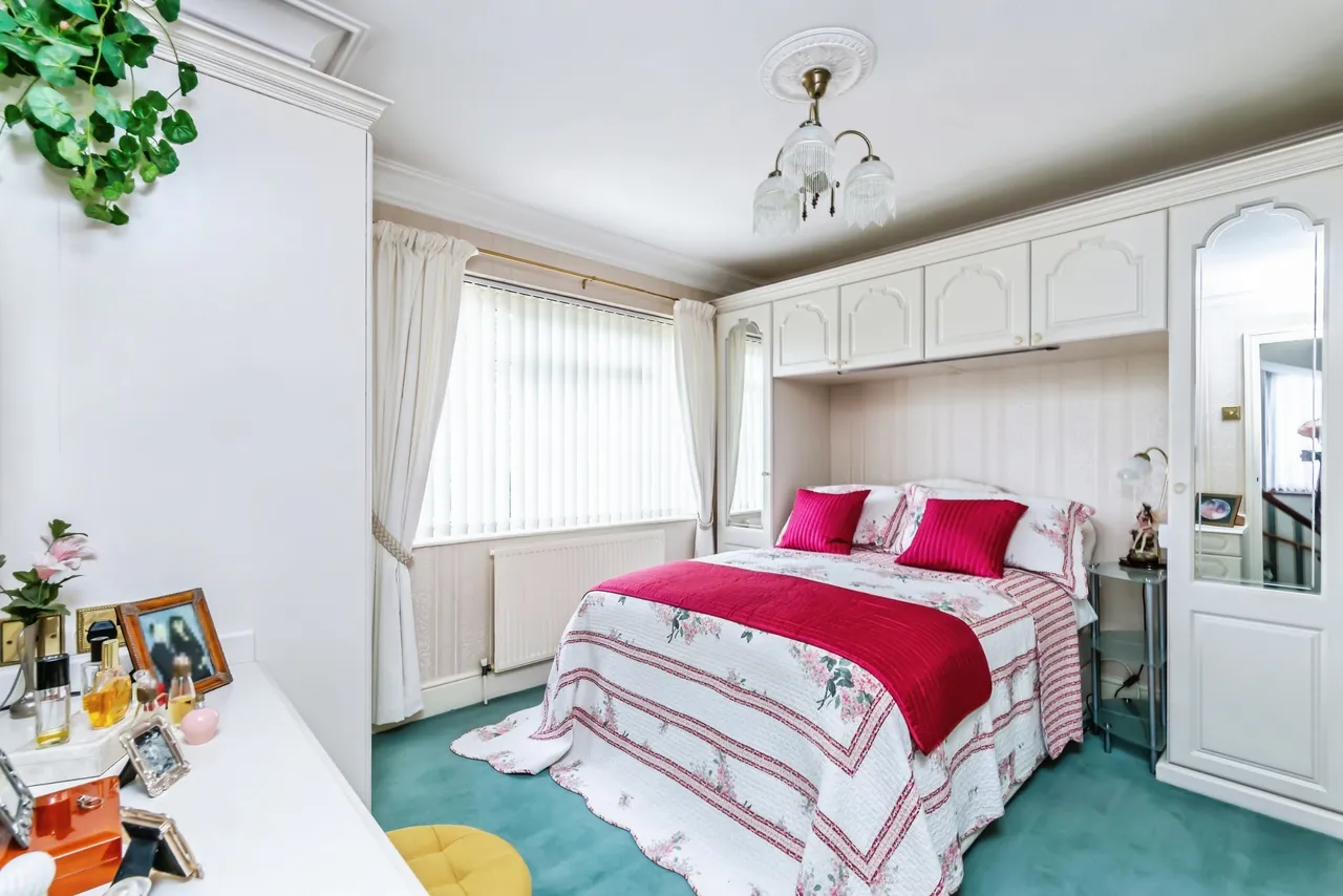 Shirley Avenue, Coulsdon, CR5, photo 16
