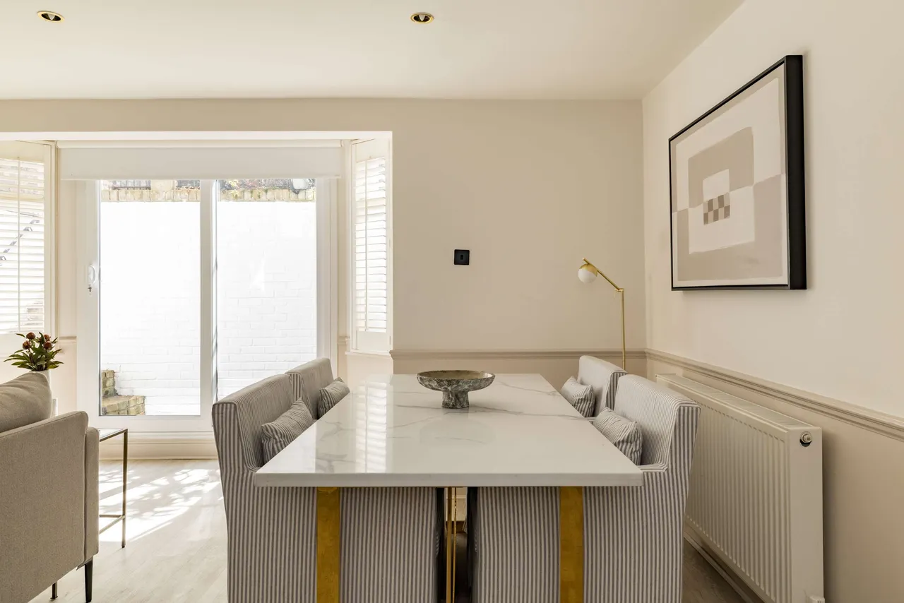Clapham Road, SW9, photo 4