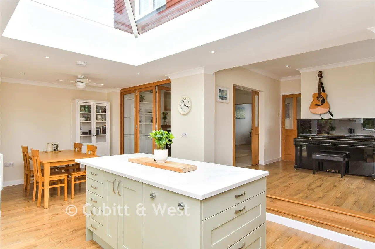 Selhurst Road, Woodingdean, BN2, photo 3
