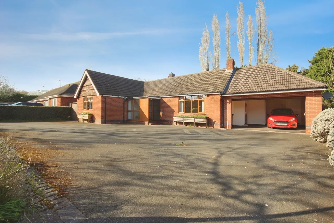 Pilkington Road, Coventry, West Midlands, CV5, photo 26