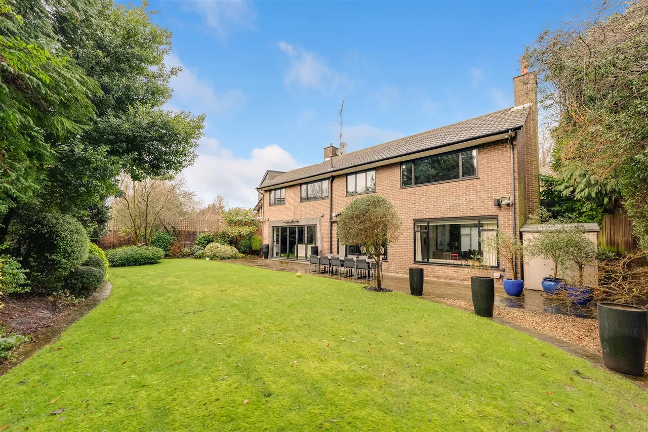 West Heath Gardens, Hampstead, NW3, photo 9