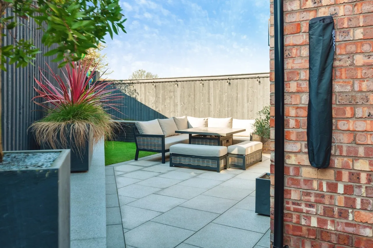 Brookside Avenue, Knotty Ash, L14, photo 19
