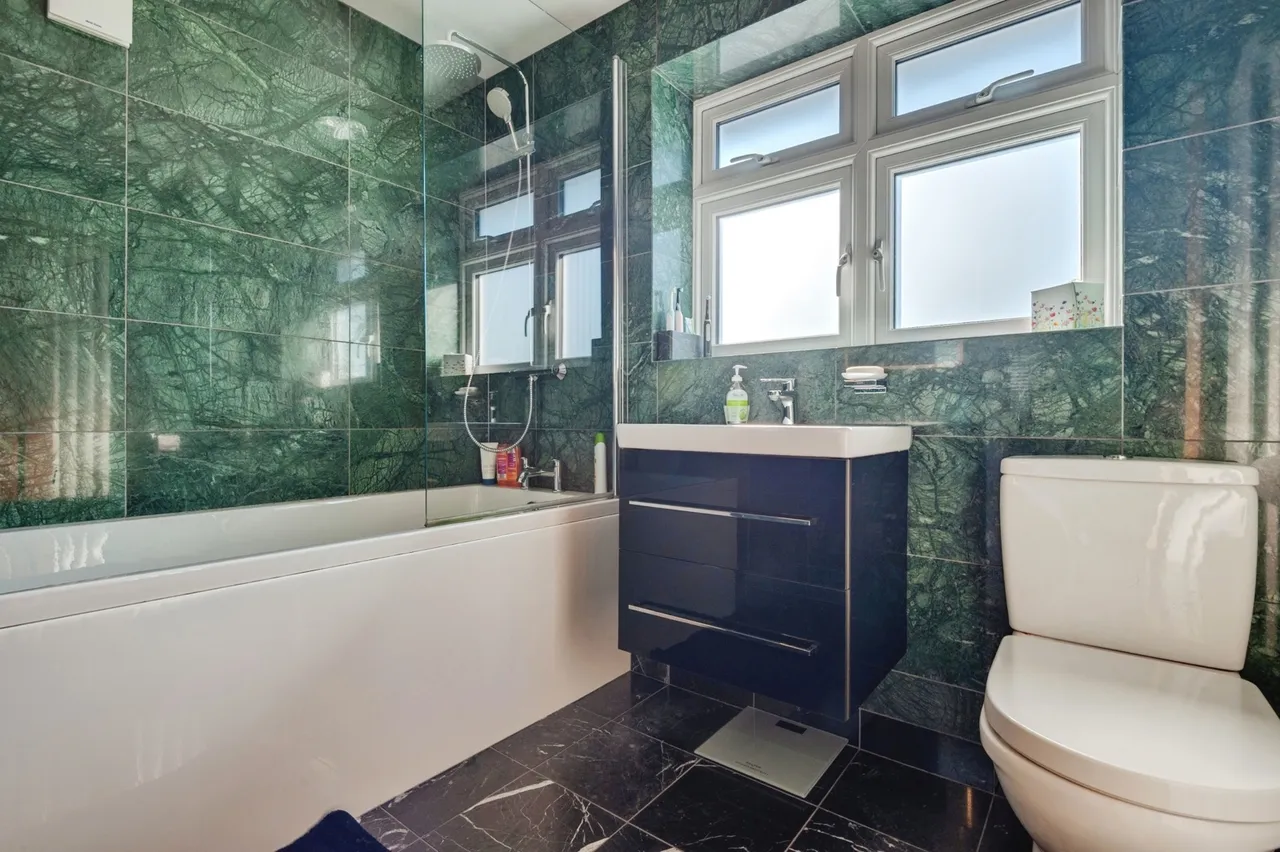 Brookside Avenue, Knotty Ash, L14, photo 17