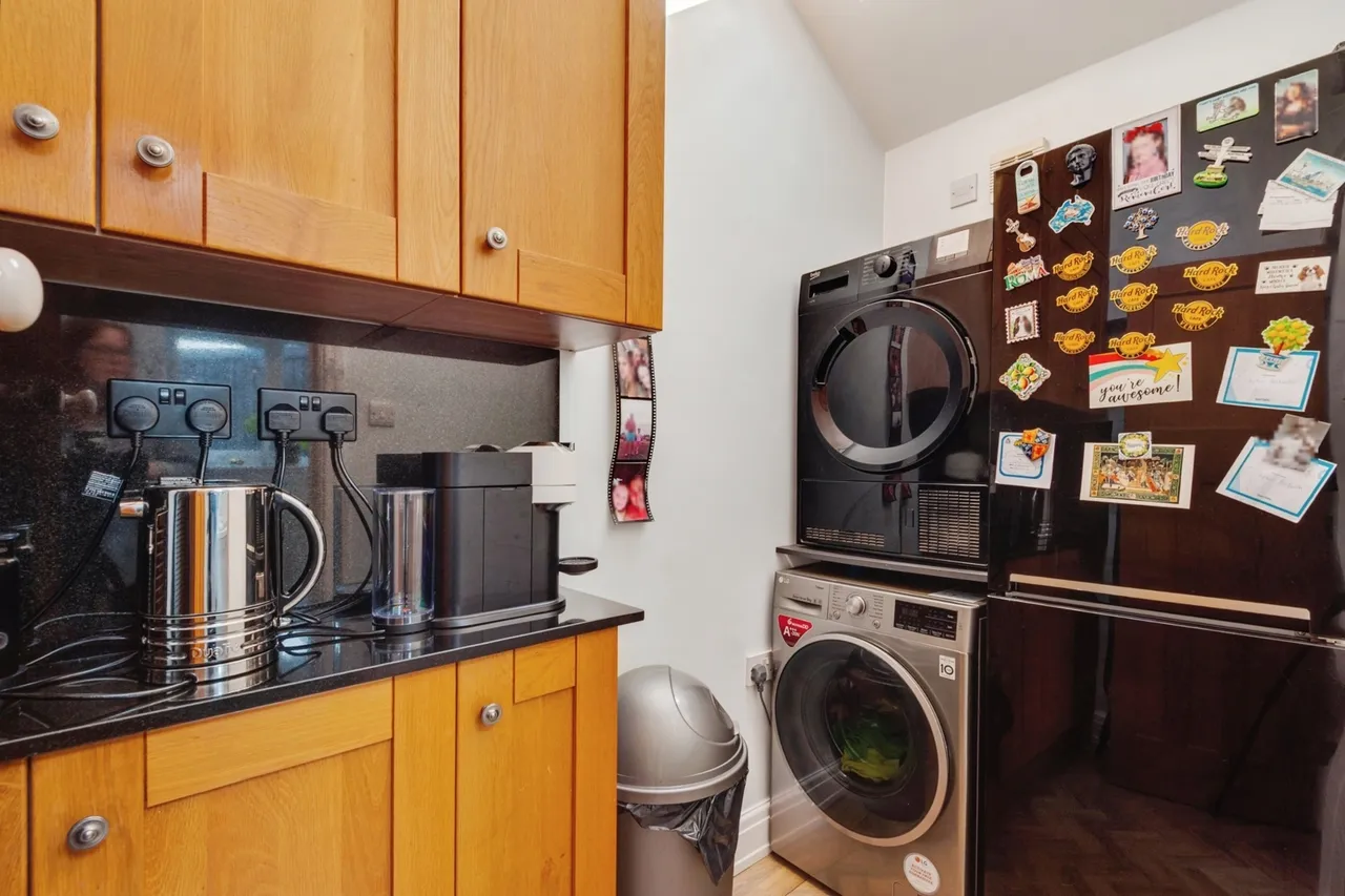 Brookside Avenue, Knotty Ash, L14, photo 8