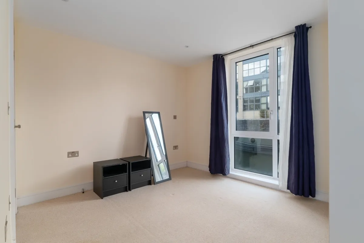 St. Annes Street, E14, photo 10