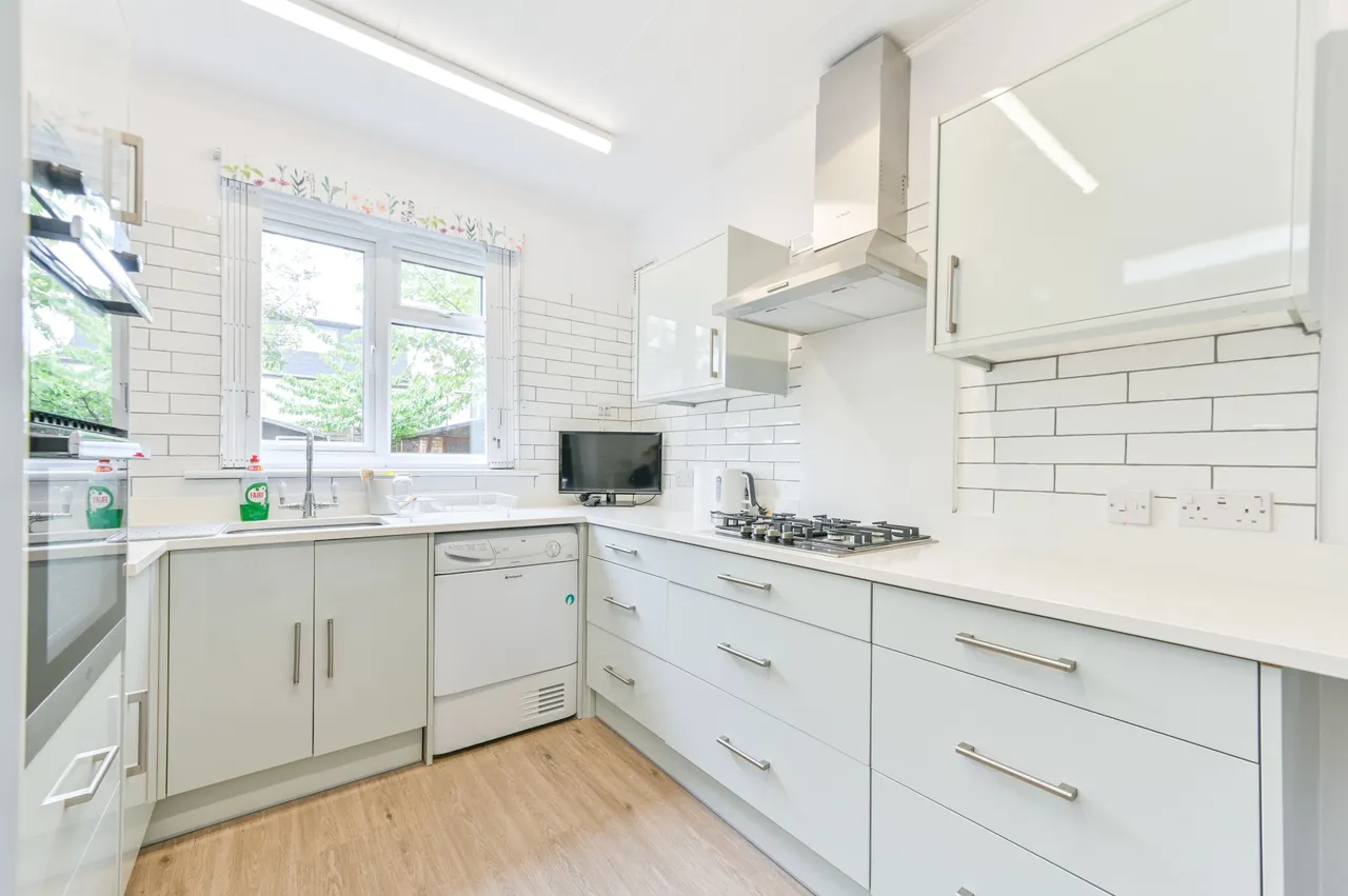 109 Dewsbury Road, London, photo 4