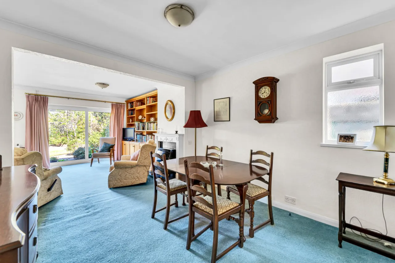 Wolsey Road, Ashford, TW15, photo 13