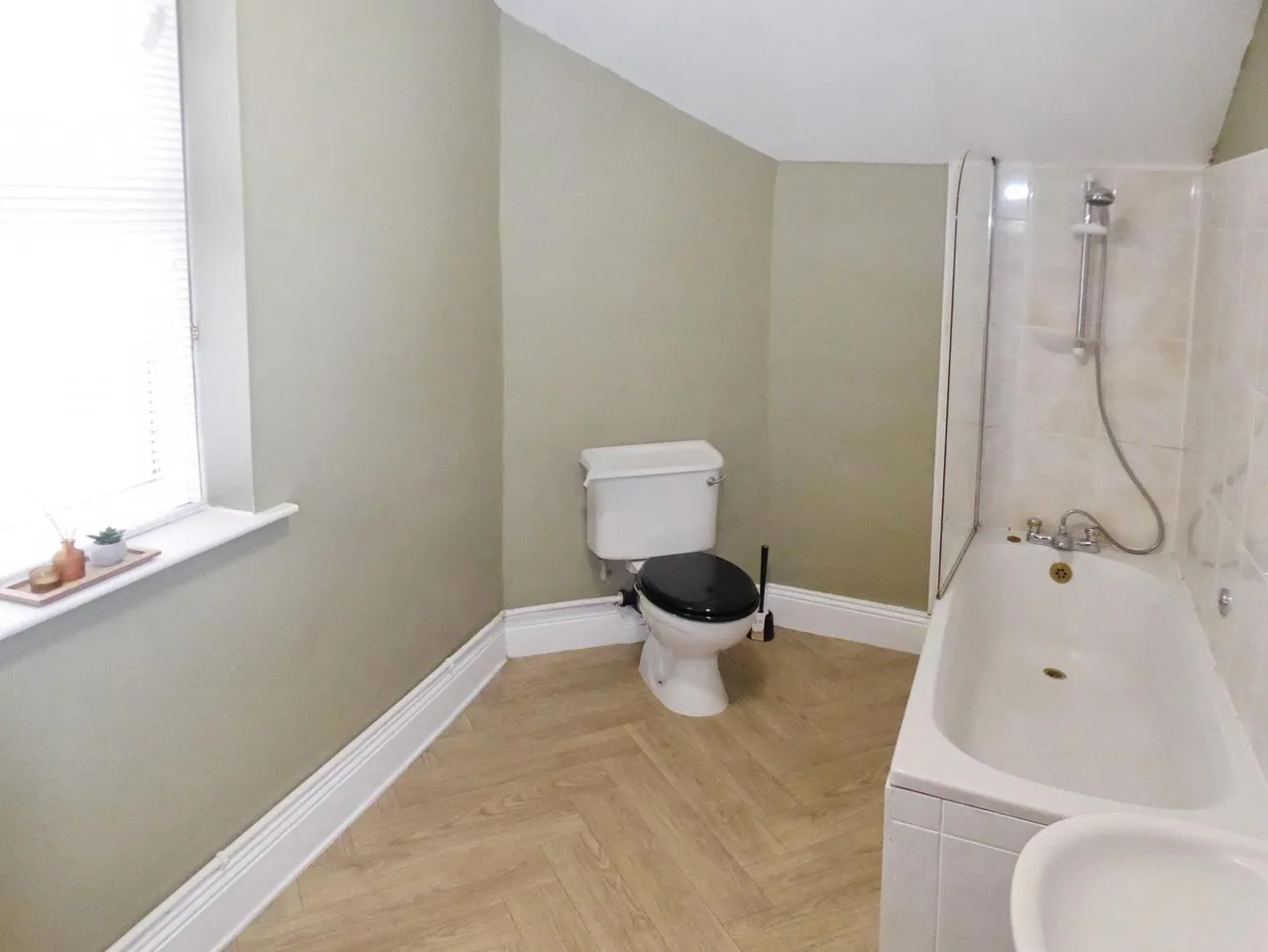 Riding Terrace, Mickley, NE43, photo 11
