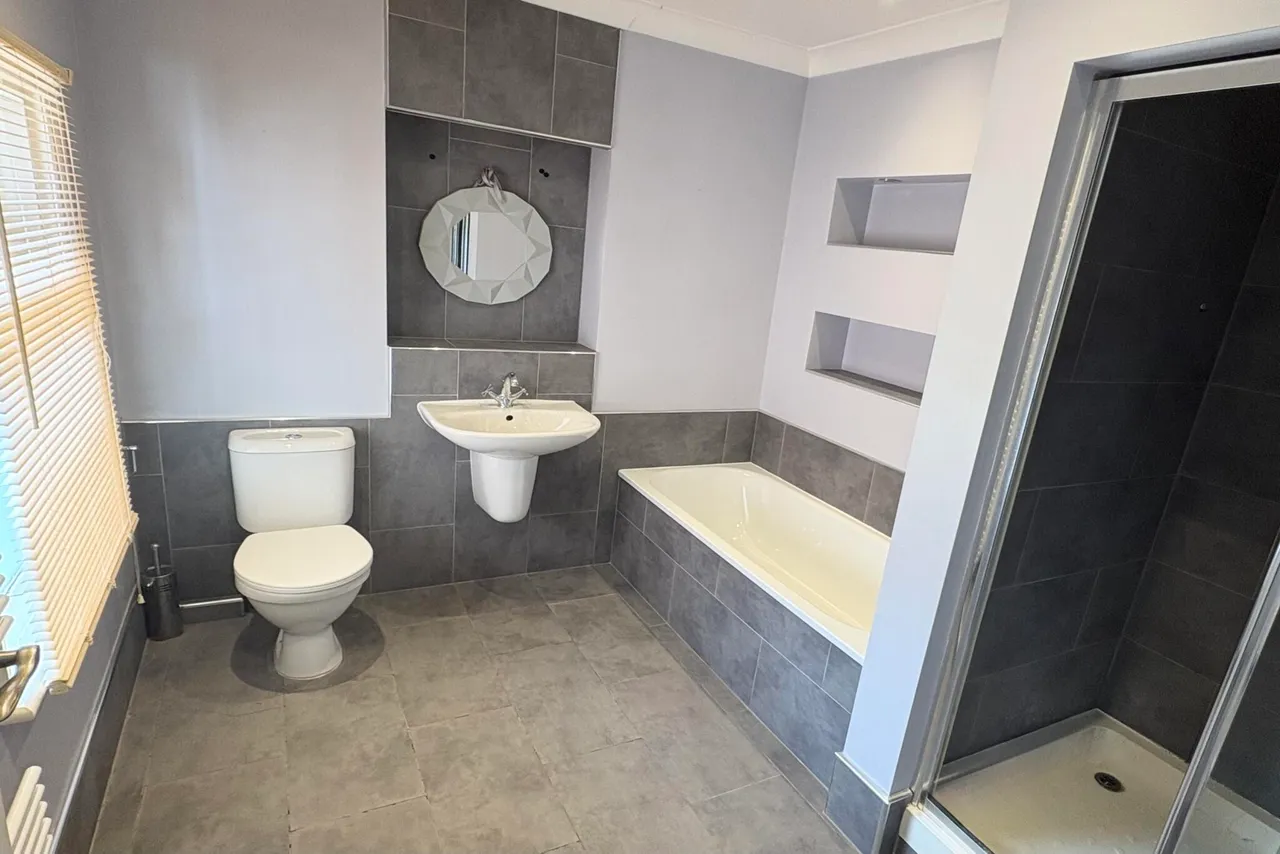 Shobnall Road, Burton-on-trent, DE14, photo 29
