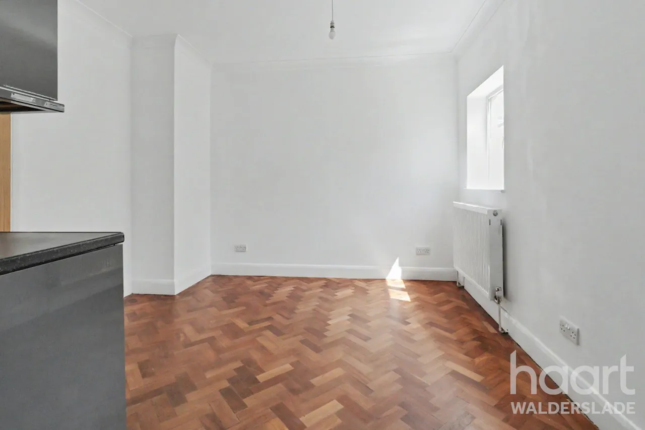 Maidstone Road, Gillingham, ME8, photo 14