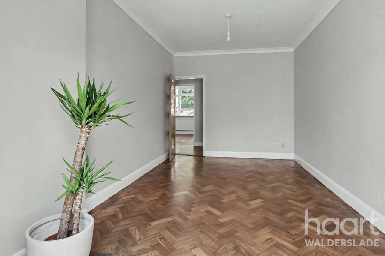 Maidstone Road, Gillingham, ME8, photo 6