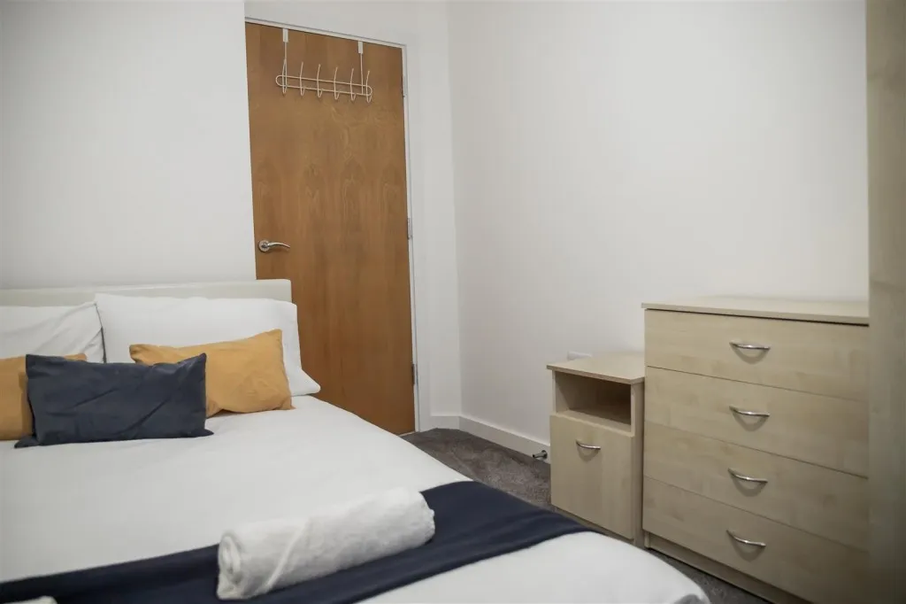 Cross Green Lane, Leeds, LS9, photo 5
