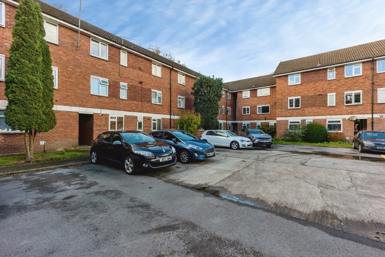 Ashton Lane, Sale, M33, photo 15