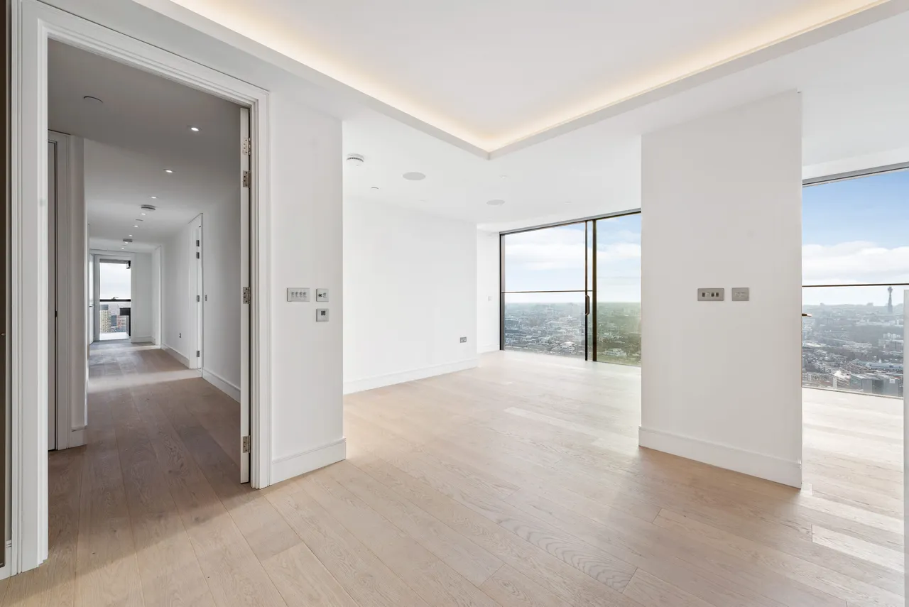 Bollinder Place, Carrara Tower, EC1V, photo 6