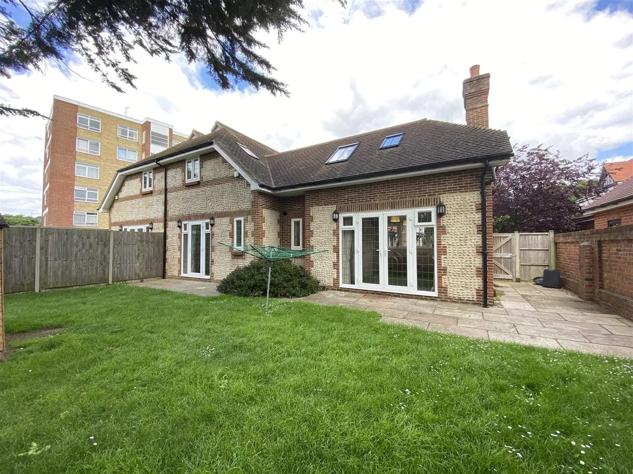 Mill Road, Worthing, photo 12