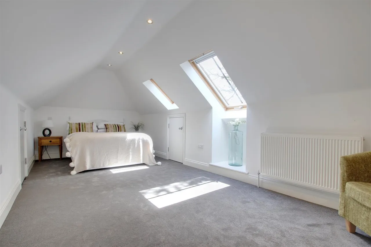 Mill Road, Worthing, photo 8