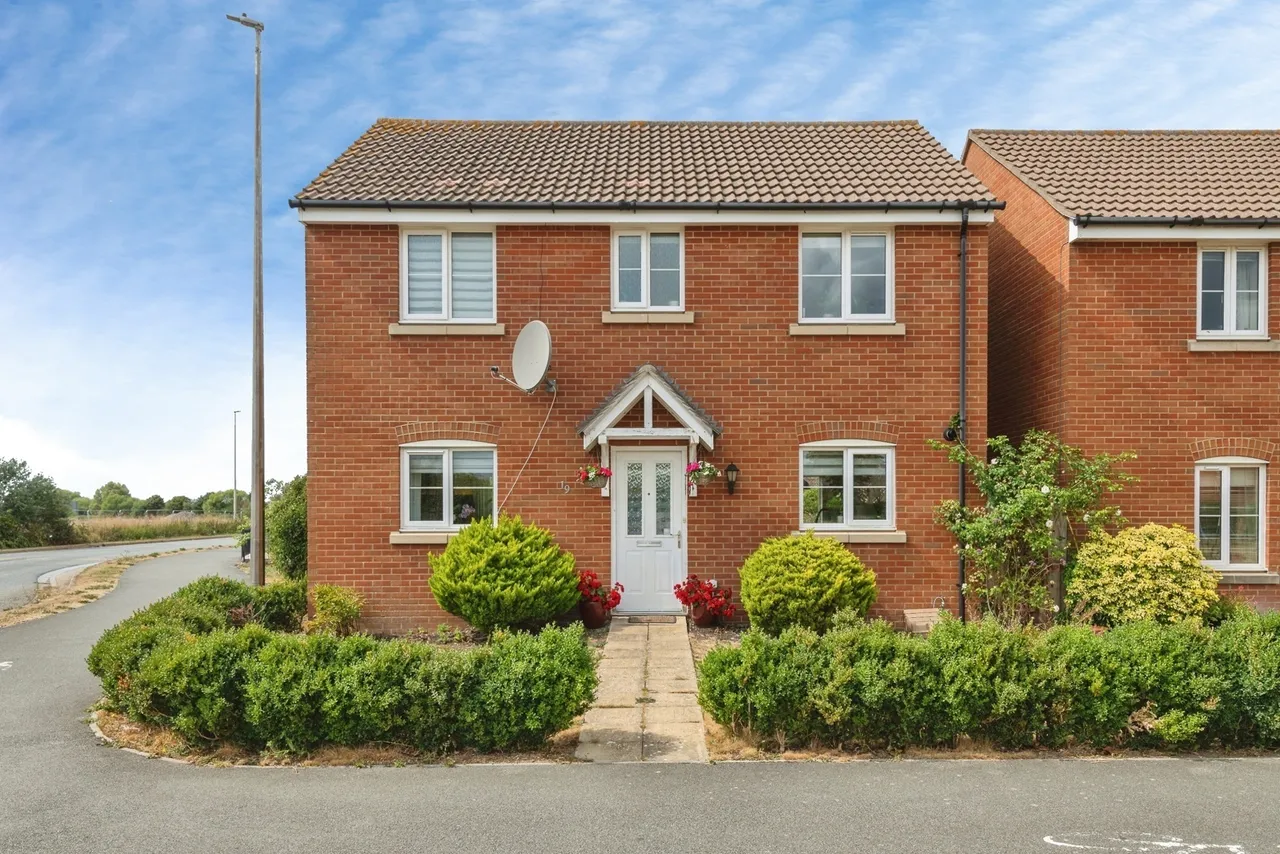 3 bed house for sale, Hayward Avenue, West Wick, BS24