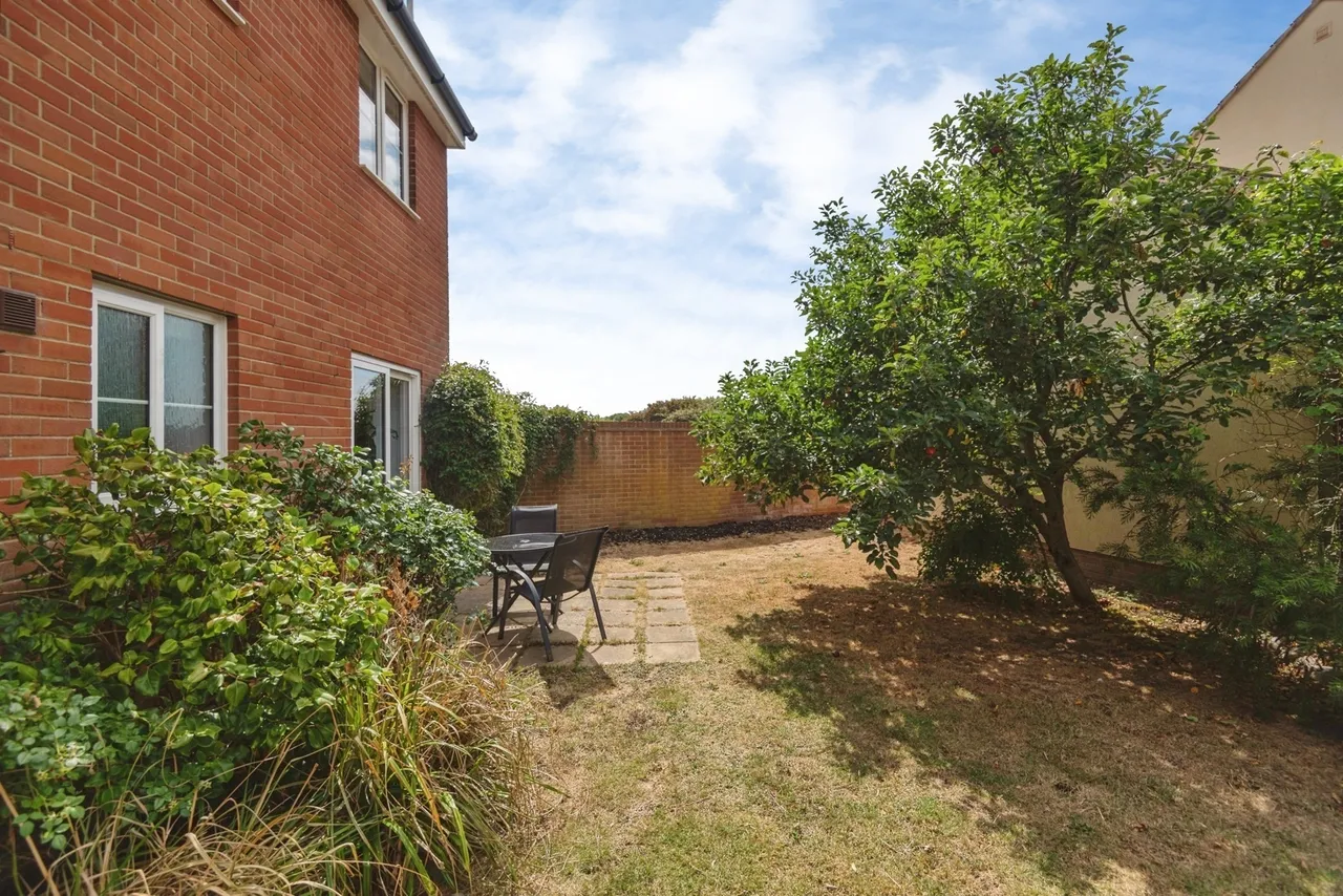 Hayward Avenue, West Wick, BS24, photo 20