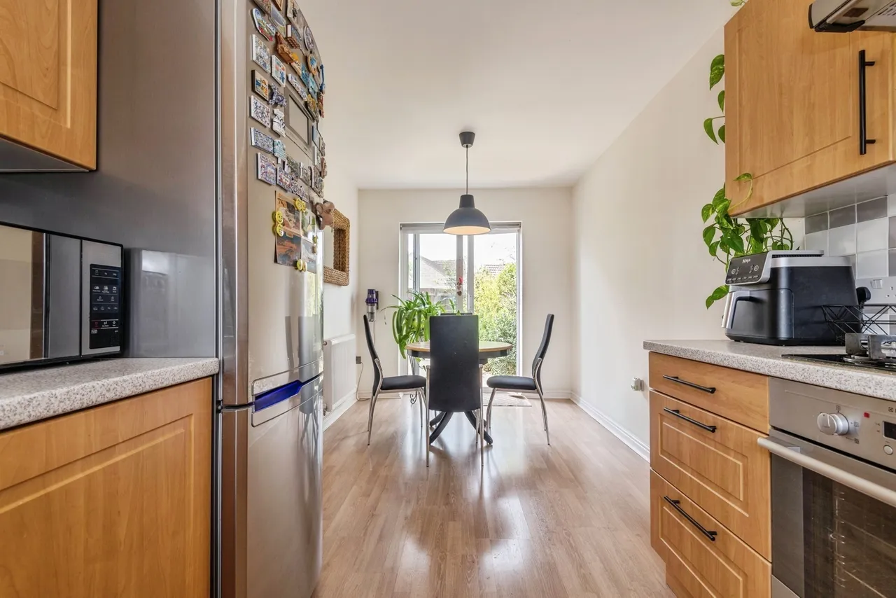 Hayward Avenue, West Wick, BS24, photo 6