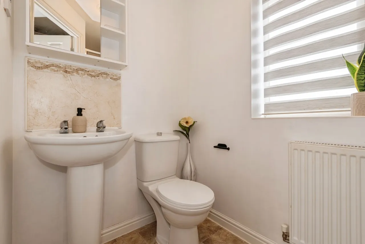 Hayward Avenue, West Wick, BS24, photo 15