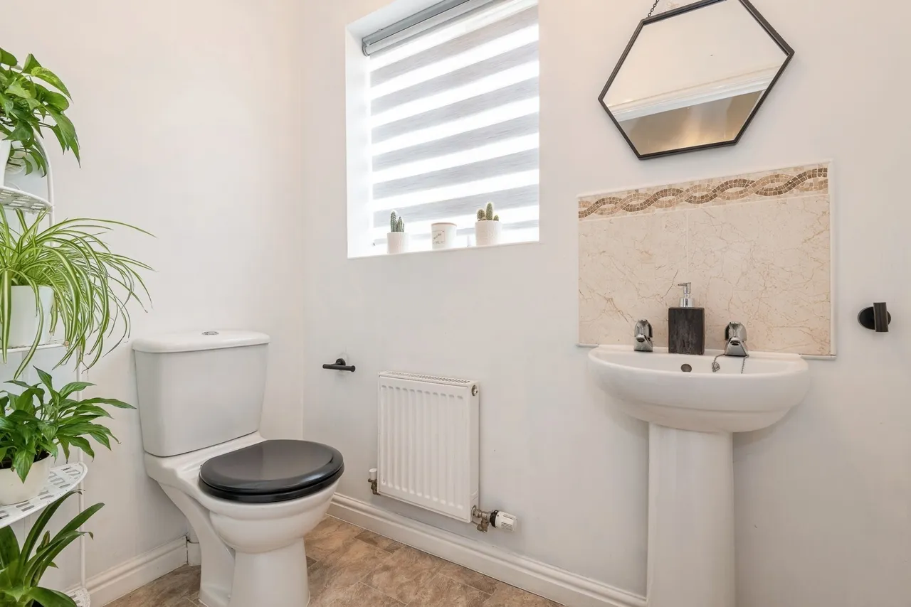 Hayward Avenue, West Wick, BS24, photo 9
