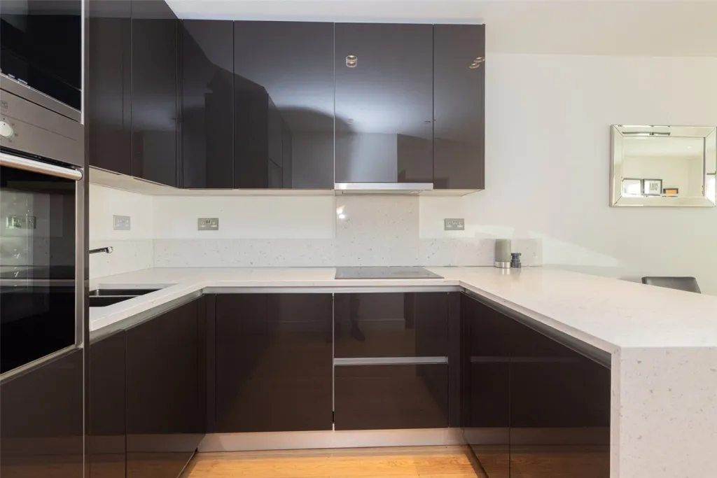 Longfield Avenue, Ealing, W5, photo 12