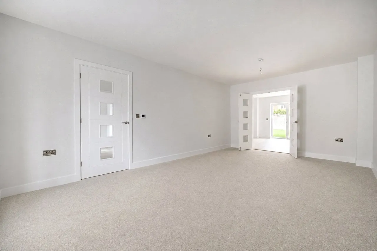 The Meadow, Swallowfield, Berkshire, RG7 1RJ, photo 3