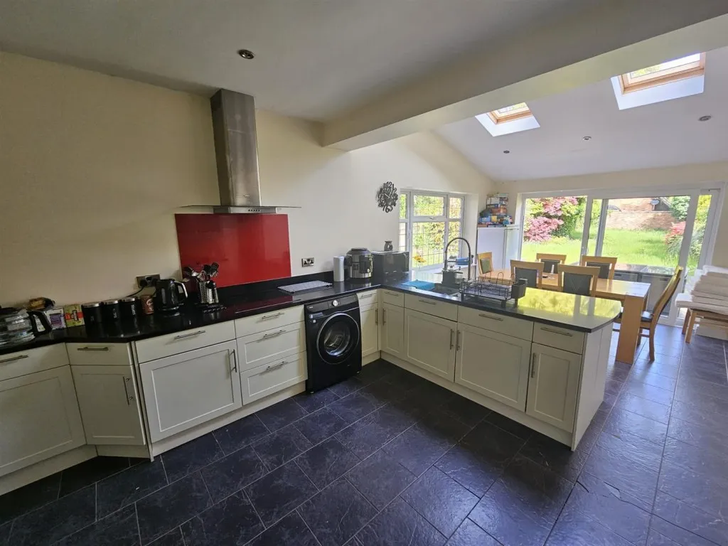 Tamworth Road, Sutton Coldfield, B75, photo 5