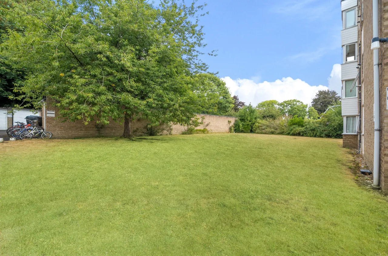 London Road, Patcham, BN1, photo 12