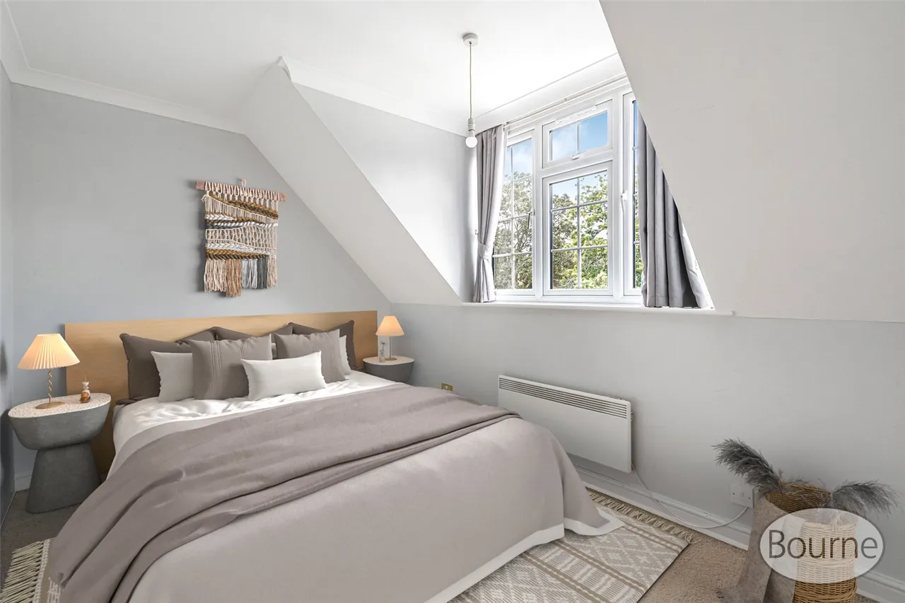 Pembroke Road, Woking, GU22, photo 7