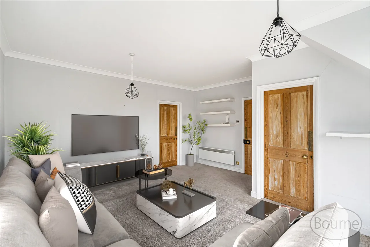 Pembroke Road, Woking, GU22, photo 3
