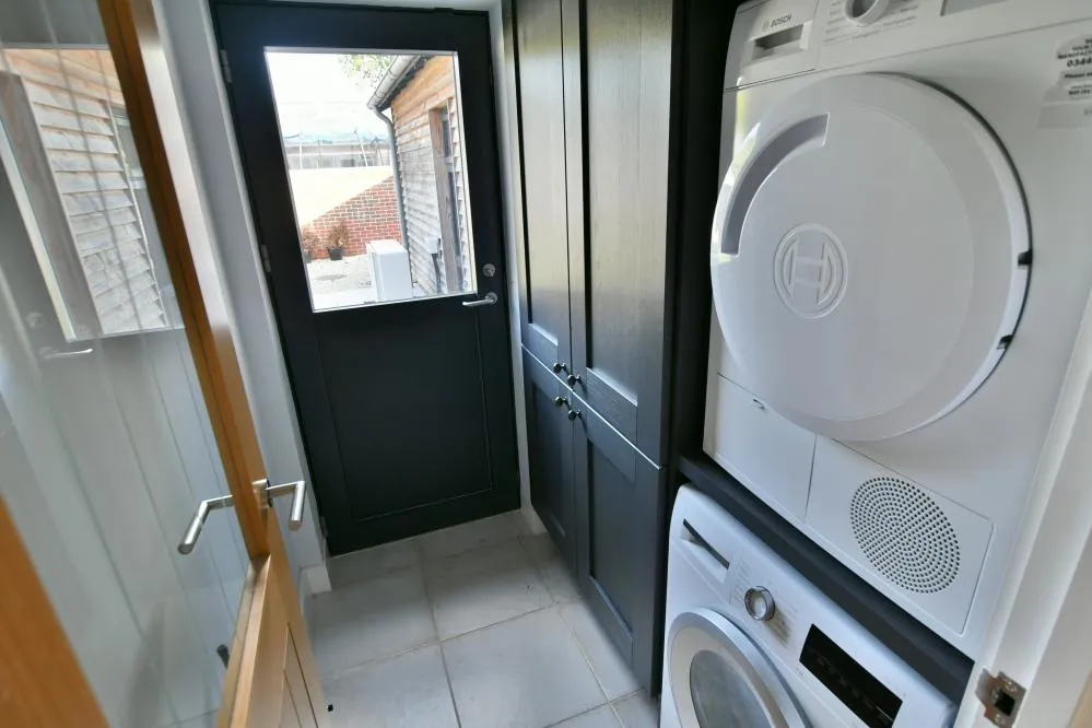 Framptons Courtyard, Holtwood, BH21, photo 10
