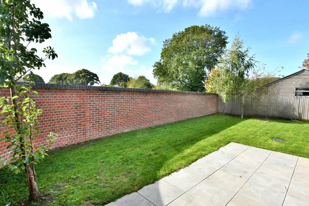 Framptons Courtyard, Holtwood, BH21, photo 21