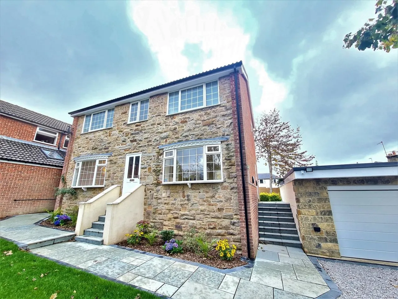 4 bed house to rent — Hall Lane, Harrogate